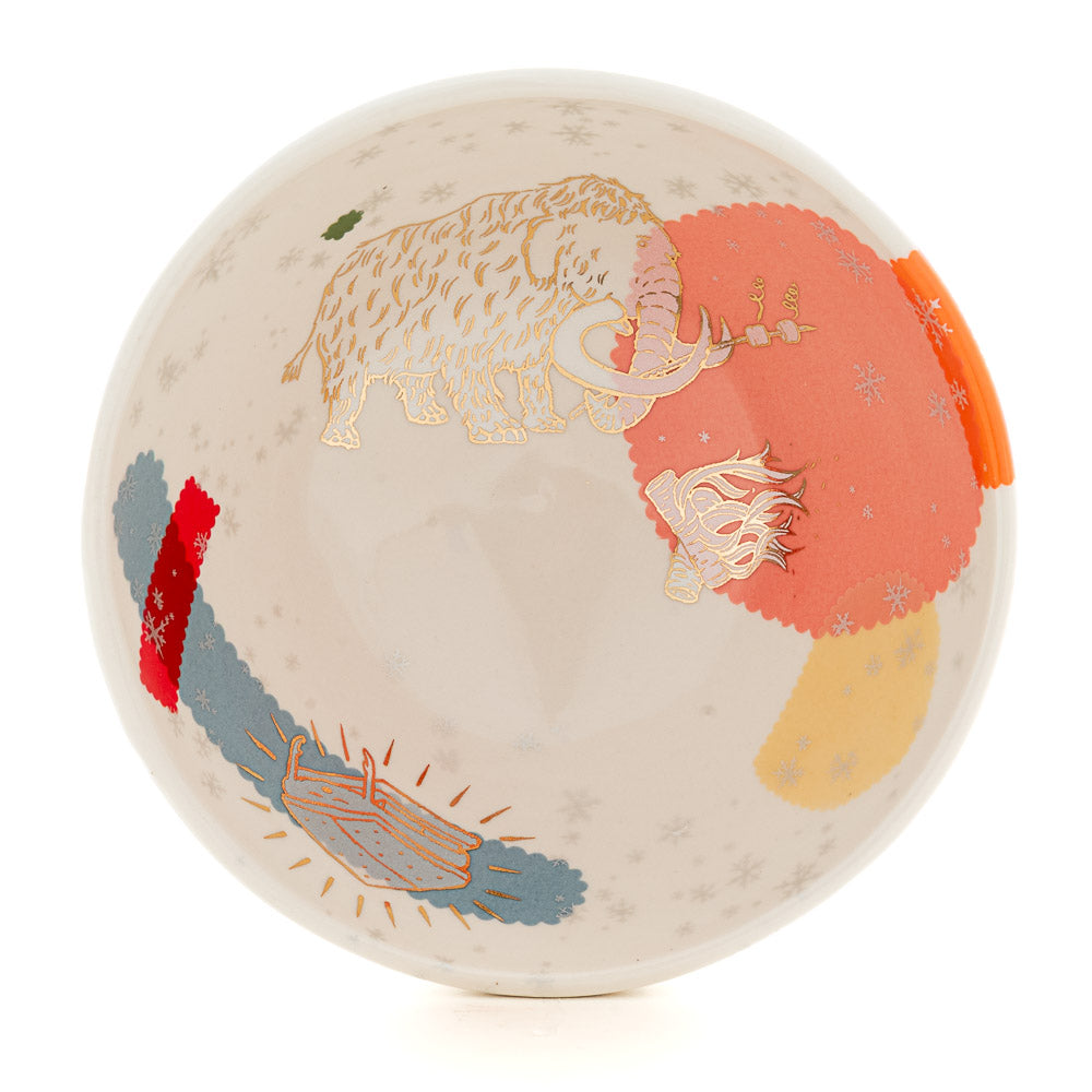 Dry-thrown Chunky Wooly Mammoth in Snow Bowl (b-1035)