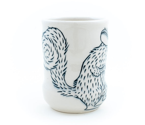 Squirrel with Acorns Cup (c-3050)  16 fl oz